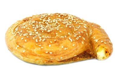 geleneksel Kıbrıs köy tarzı peynirli börek