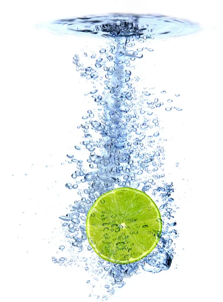 Stříkající vodě ovoce — Stock fotografie