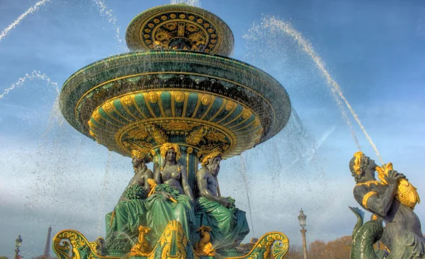 Париж - фонтан від площі згоди — стокове фото