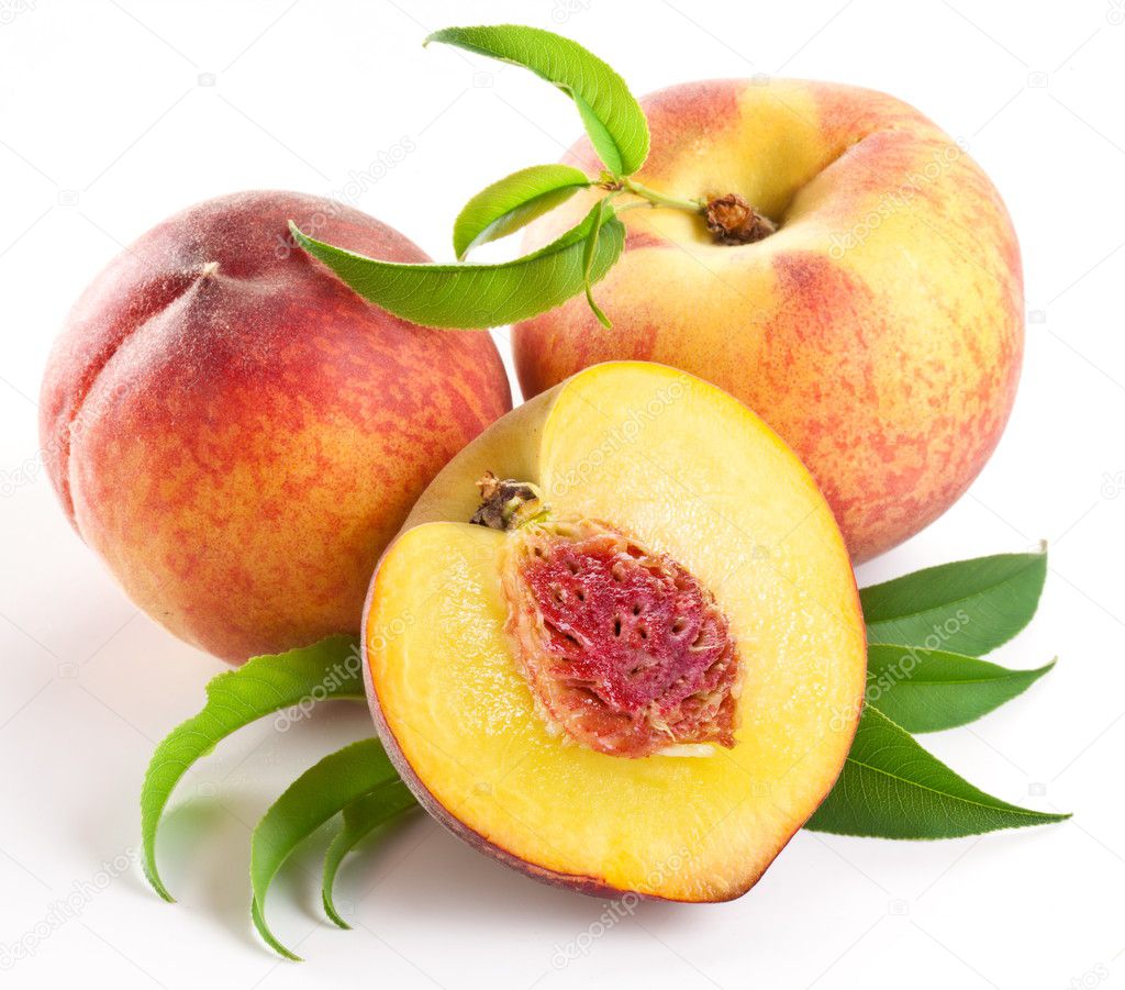 Ripe peach fruit with leaves and slises — Stock Photo © Valentyn_Volkov ...