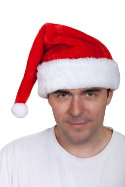 Kırmızı Noel şapkalı bir adam