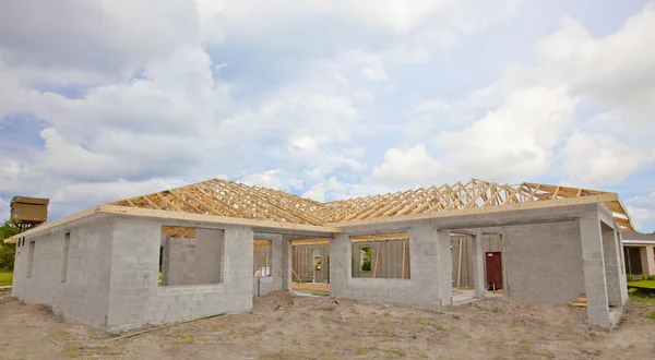 Nieuwe bouw dak truss — Stockfoto
