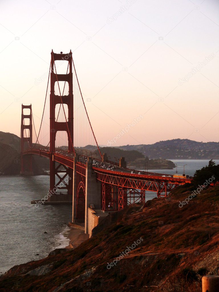 Dämmerung beim Golden Gate