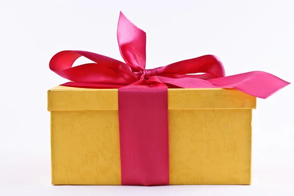 Yelloy present box with ribbon bow — Stock Photo, Image