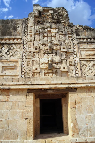 Door of temple — Stock Photo, Image