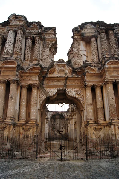 Ερείπια στην Αντίγκουα — Φωτογραφία Αρχείου
