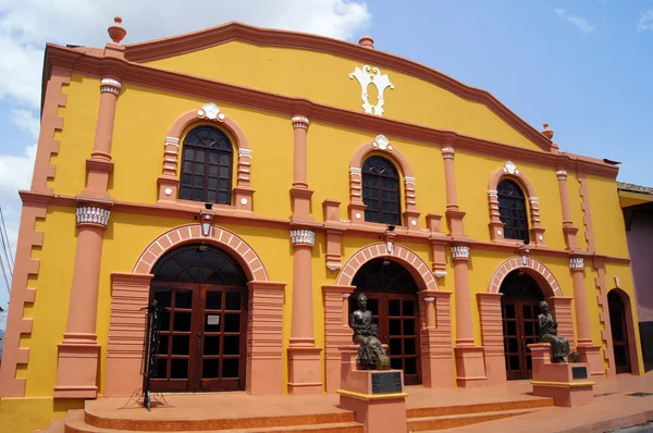Teatro en León — Foto de Stock