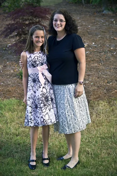 Büszke anya és lánya — Stock Fotó