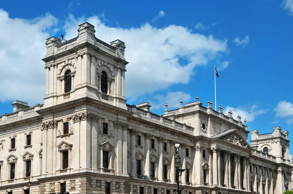 Hm treasury sídlo v Londýně, Velká Británie — Stock fotografie