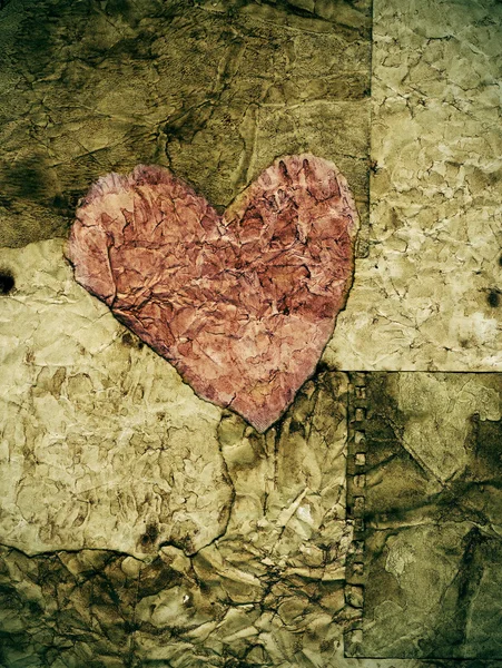 Antiguo corazón de papel — Foto de Stock