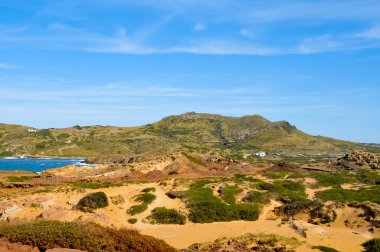 es pla vermell ve binimela coast içinde menorca, Balear Adaları,