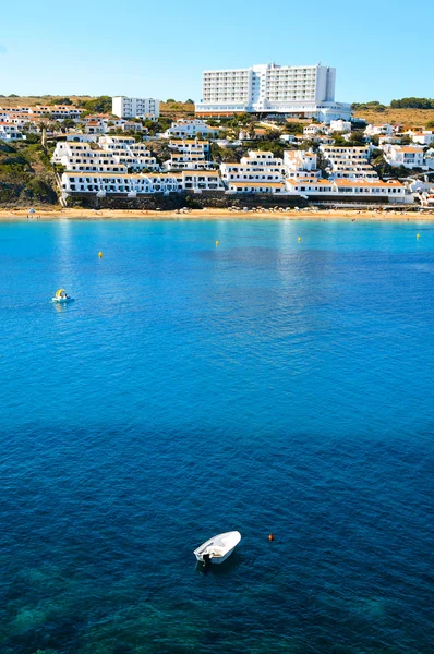 Arenal d 'es castell Strand auf Menorca, Balearen, Spanien — Stockfoto