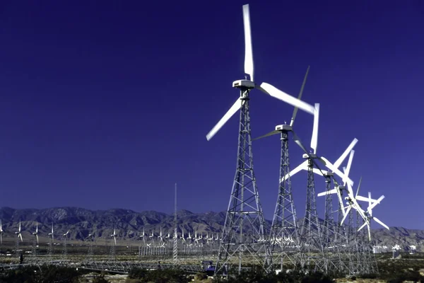 Geradores de energia eólica — Fotografia de Stock