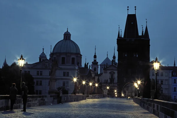 Notte sul ponte di Praga — Foto Stock