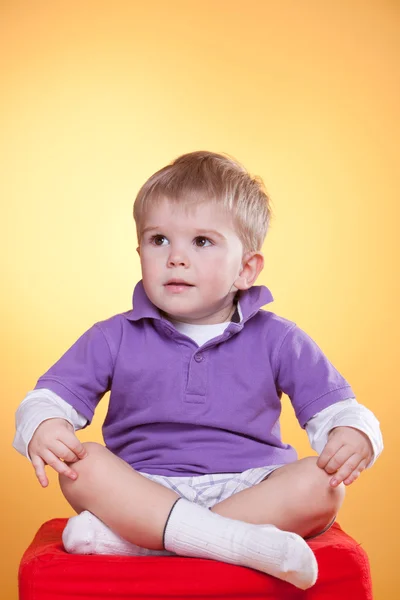 Little boy learn to meditate — Stock Photo, Image