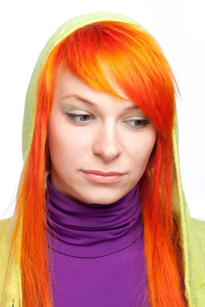 Upsed fiatal vörös hajú nő — Stock Fotó
