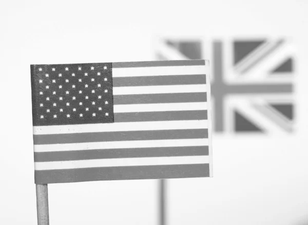 Bandeiras britânicas e americanas — Fotografia de Stock
