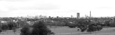 Londra ufuk çizgisinin panoramik görüntüsü