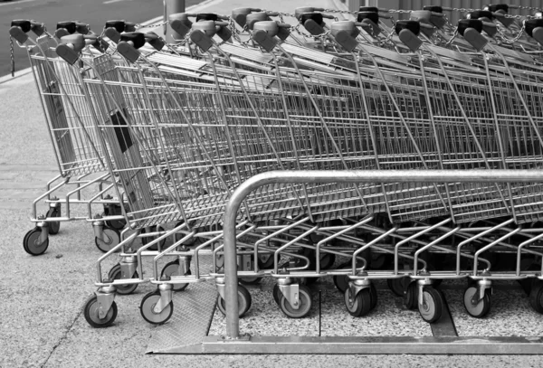 Carrinhos de compras — Fotografia de Stock