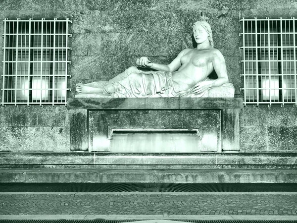 Dora statua, Turyn — Zdjęcie stockowe