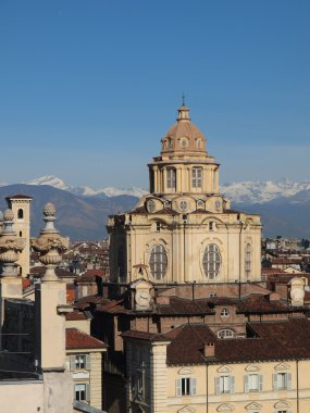 San lorenzo Kilisesi, Torino