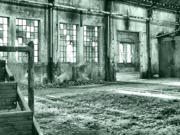 Abandoned factory — Stock Photo, Image