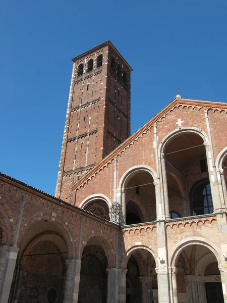 Sant ambrogio kerk, Milaan — Stockfoto