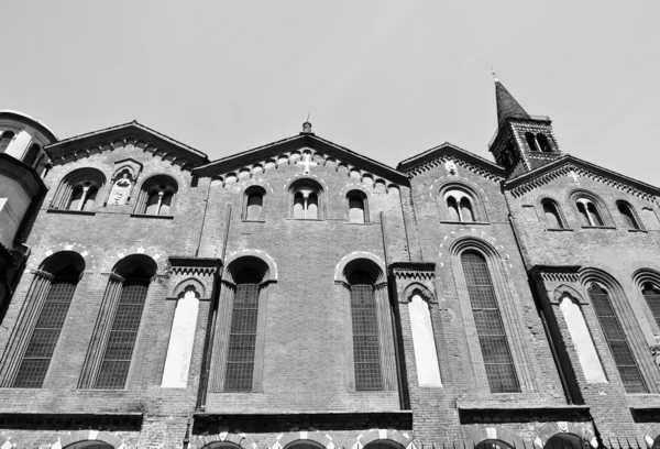 Sant Eustorgio church, Milan — Stock Photo, Image