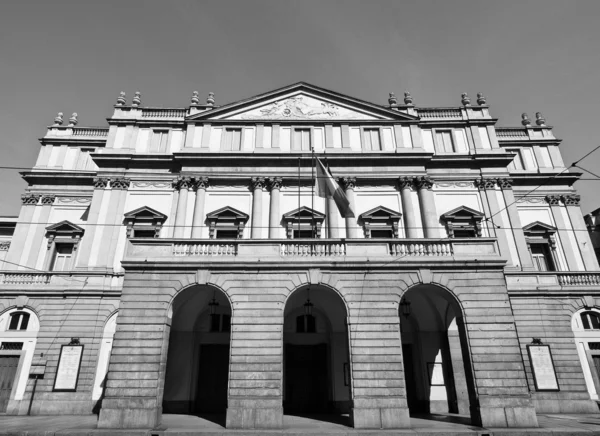 Teatro alla scala, Mailand — Stockfoto