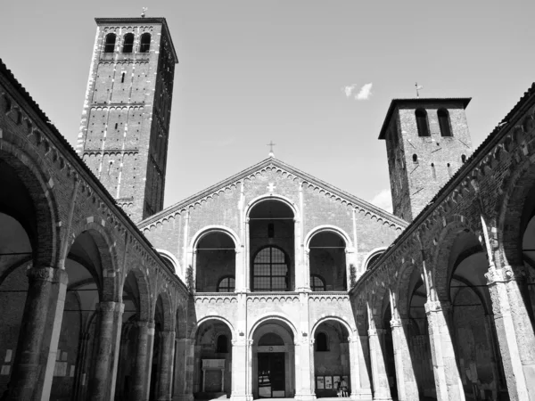 Kirche sant ambrogio, Mailand — Stockfoto