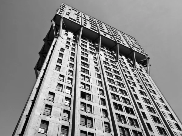 Torre velasca, Milaan — Stockfoto