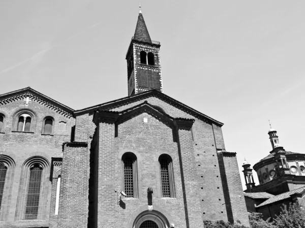 Iglesia de Sant Eustorgio, Milán — Foto de Stock
