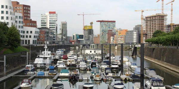 Düsseldorf leží přístav — Stock fotografie