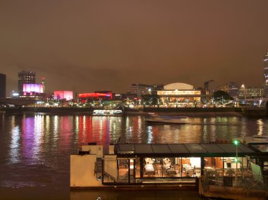 River thames south bank, Londra