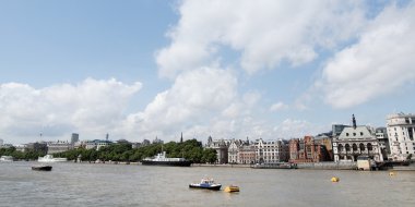 Londra 'da Thames Nehri