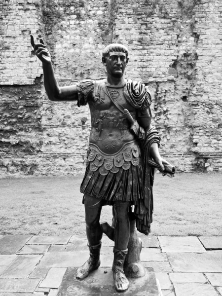 皇帝トラヤヌス像 — ストック写真
