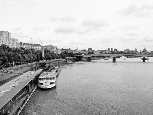 Fiume Tamigi a Londra — Foto Stock