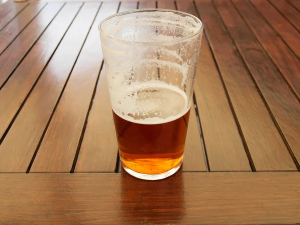 Bebida de cerveja — Fotografia de Stock