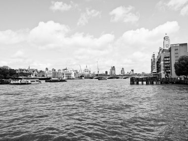 Londra 'da Thames Nehri