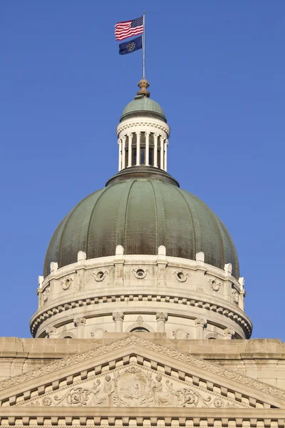 Здание Капитолия штата в Индианаполисе — стоковое фото