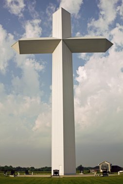 Cross in Effingham clipart