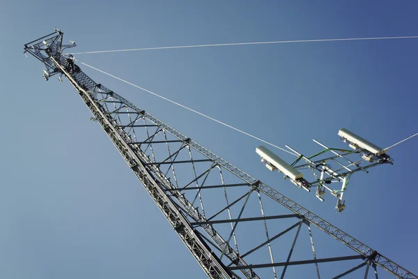 Crew installing boom with antennas — Stock Photo, Image