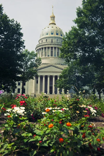 Charleston - State Capitol Building — Stock Photo, Image
