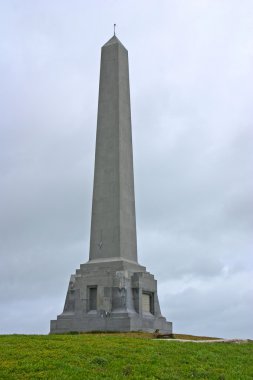Obelisk Cap Blanc Nez clipart