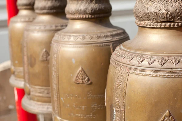 Campanas templo tailandés . —  Fotos de Stock