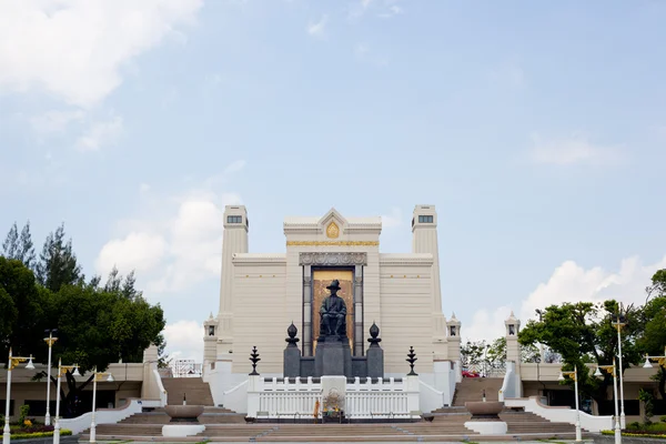 王拉玛 1 年度纪念碑. — 图库照片