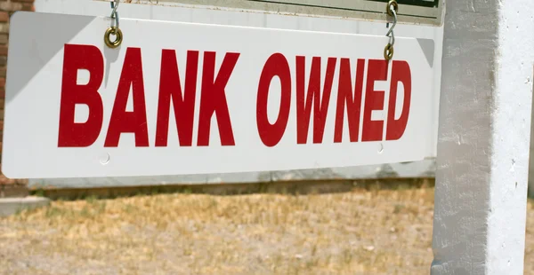 Bank własność nieruchomości znak — Zdjęcie stockowe