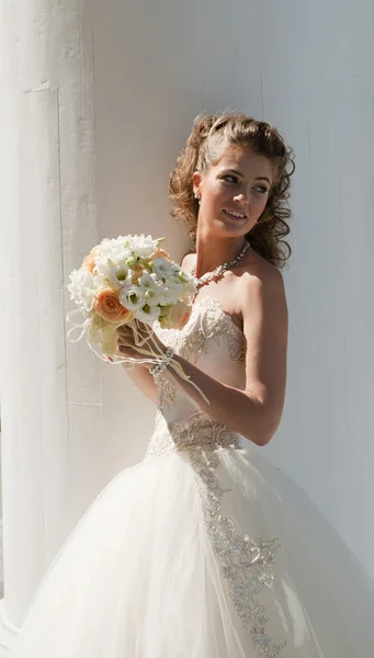 stock image The bride with a bouquet.