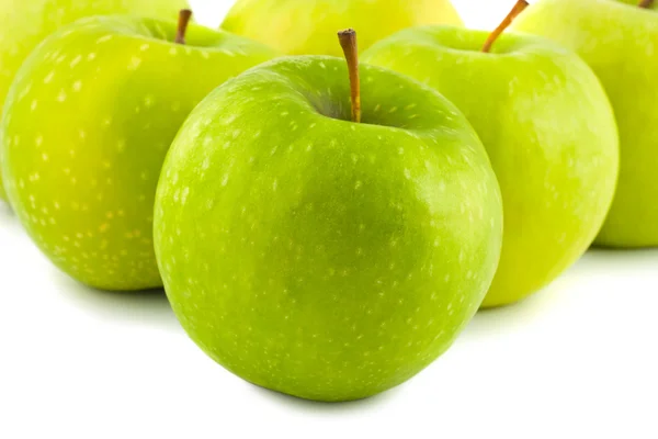 Manzanas verdes frescas —  Fotos de Stock