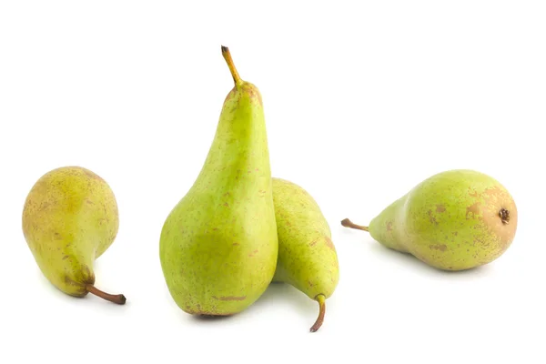 Vier rijp groene peren — Stockfoto
